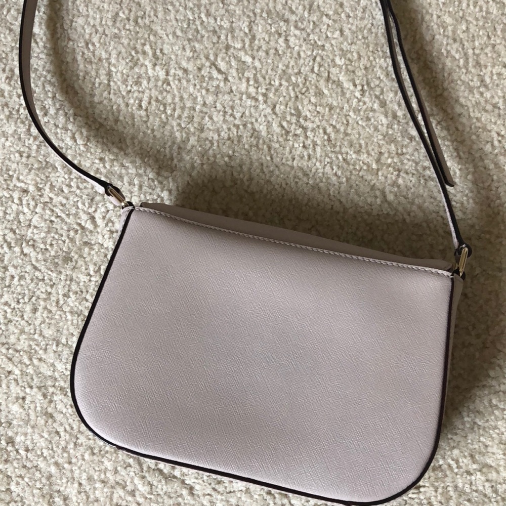 Kate Spade Tan Crossbody purse - Picture 5 of 7